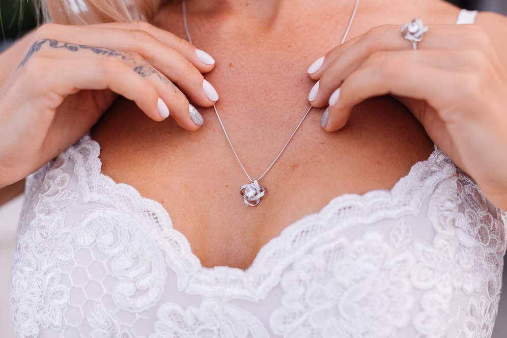 How to Pick the Best Bridal Jewellery