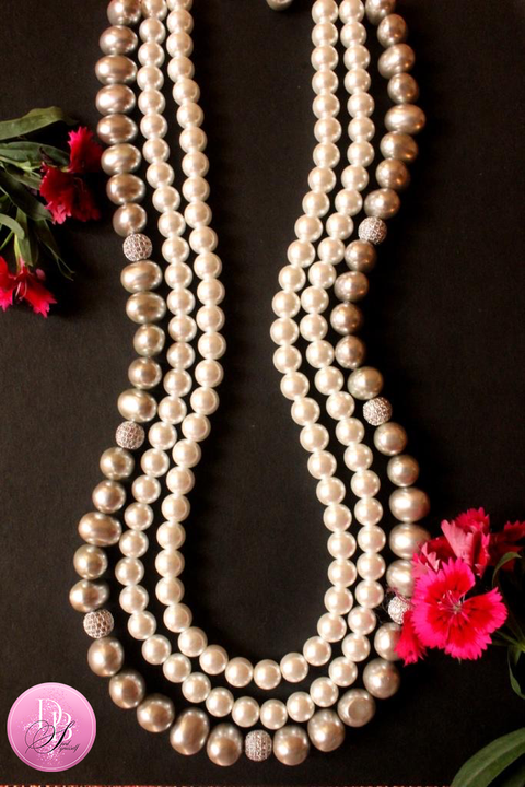 elegant necklaces