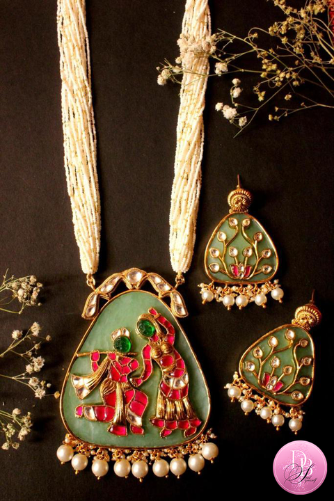 Polki Radha Krishan - Artistic Pendant Set